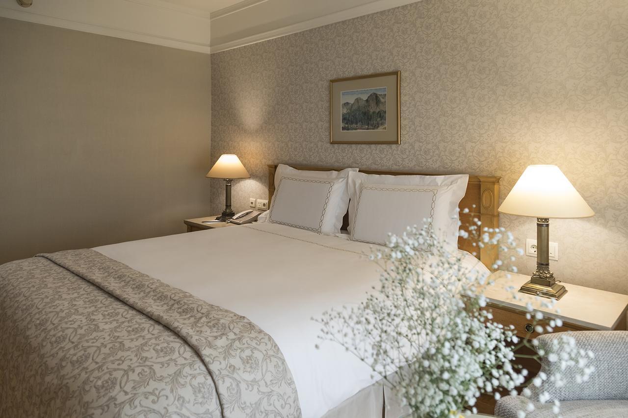 ซอร์ลู แกรนด์ โฮเทล แทร็บซัน Hotel ทรับซอน ภายนอก รูปภาพ